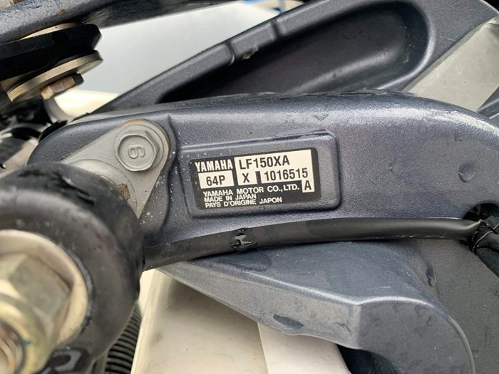 2015 Yamaha F150XA Photo 3 of 5