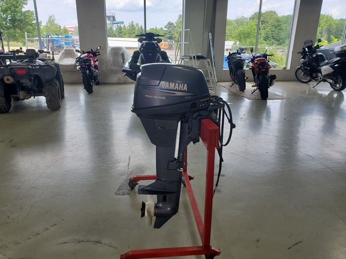 2004 Yamaha T9.9ELRD Photo 2 sur 5