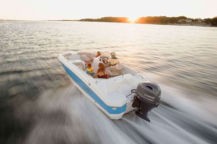 2023 Yamaha F90LB - 20" Shaft, Electric Start - Coming Sp Photo 11 of 12